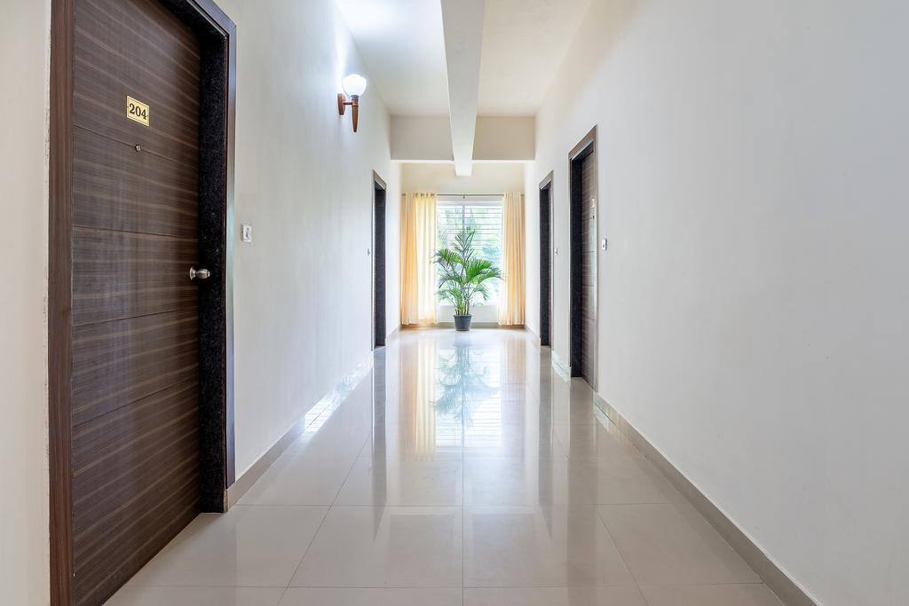 Treebo Pappilon Palace - Pvs Circle Mangaluru Exterior foto